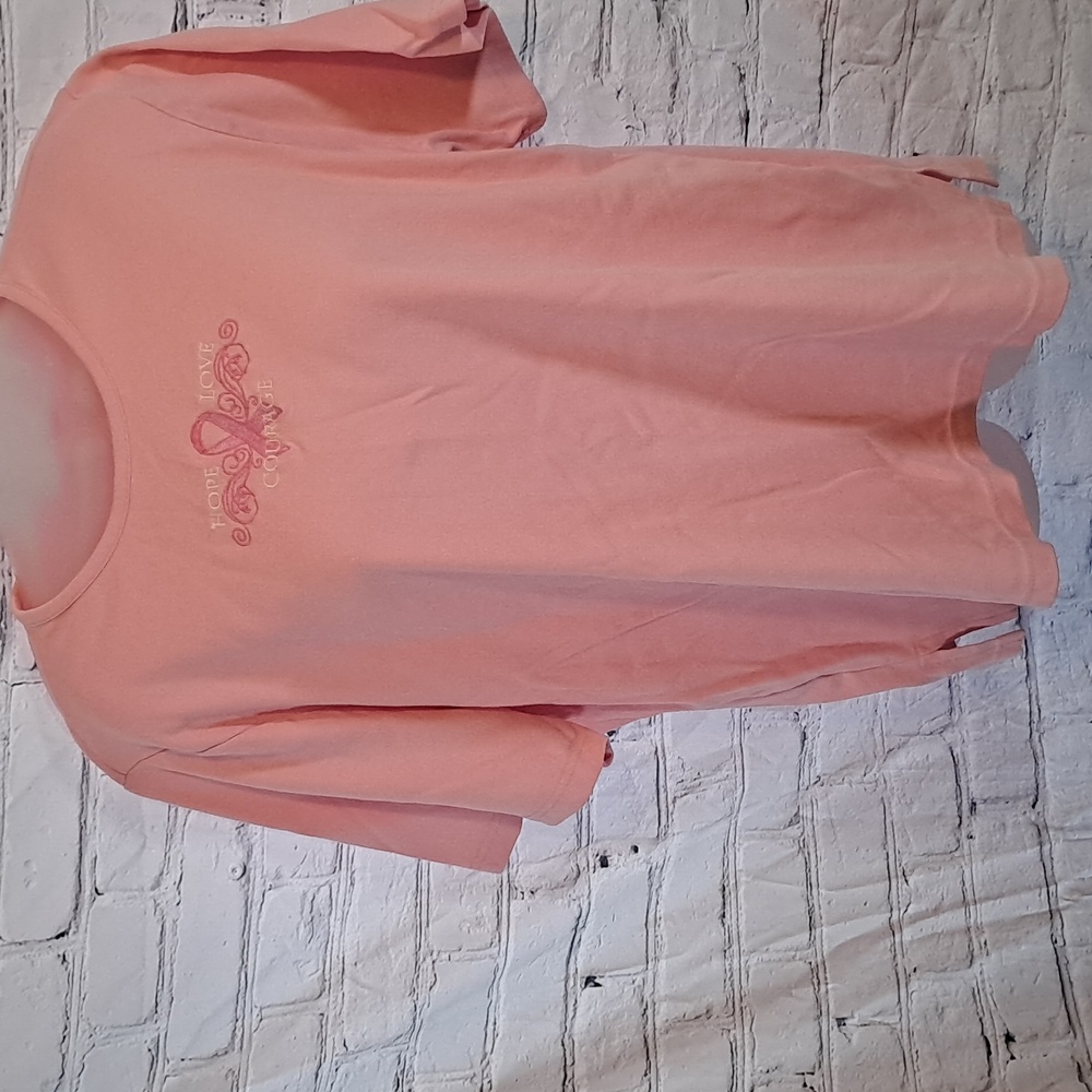 XL Bon Worth tee pink breast cancer awareness